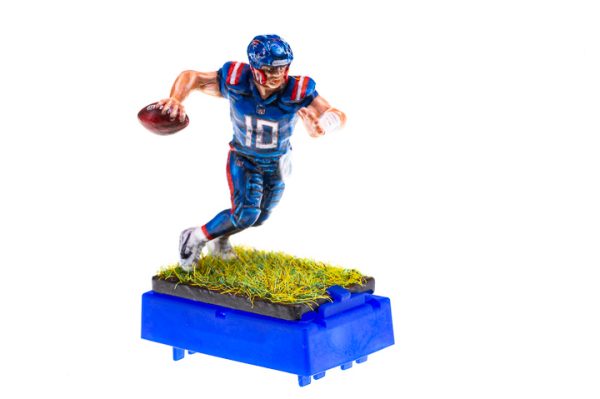 FIG 27 B Scrambling Quarterback  Righty