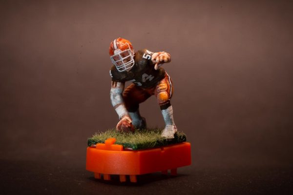 Tom DeLeone Cleveland Browns Center figure for electric football